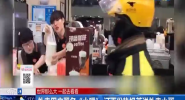 外卖用户署名“小暖” 订百份热奶茶送外卖小哥
